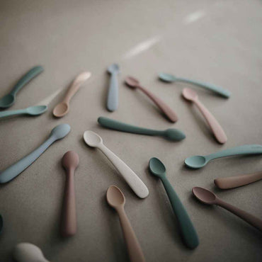 Mushie Μαχαιροπήρουνα Σιλικόνης Cambridge Blue/Shifting Sand 2τμχ
