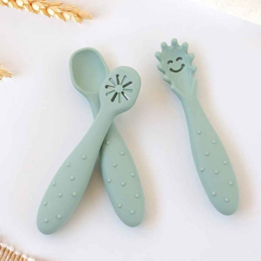 kiokids-set-koytalakia-silikonis-aytositisis-menta-piti-1