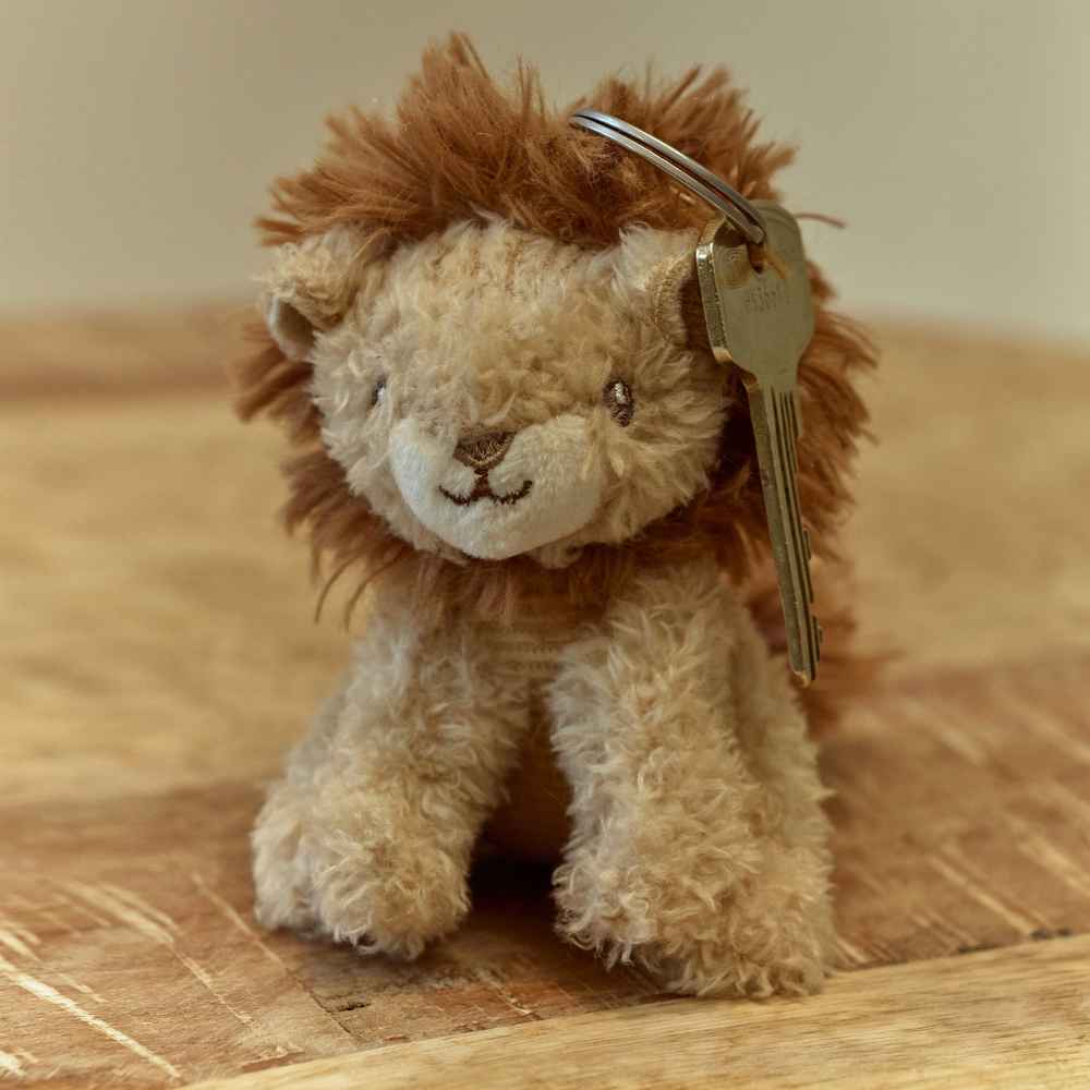 Little Dutch Λούτρινο Μπρελόκ Λιονταράκι Safari Friends GRS