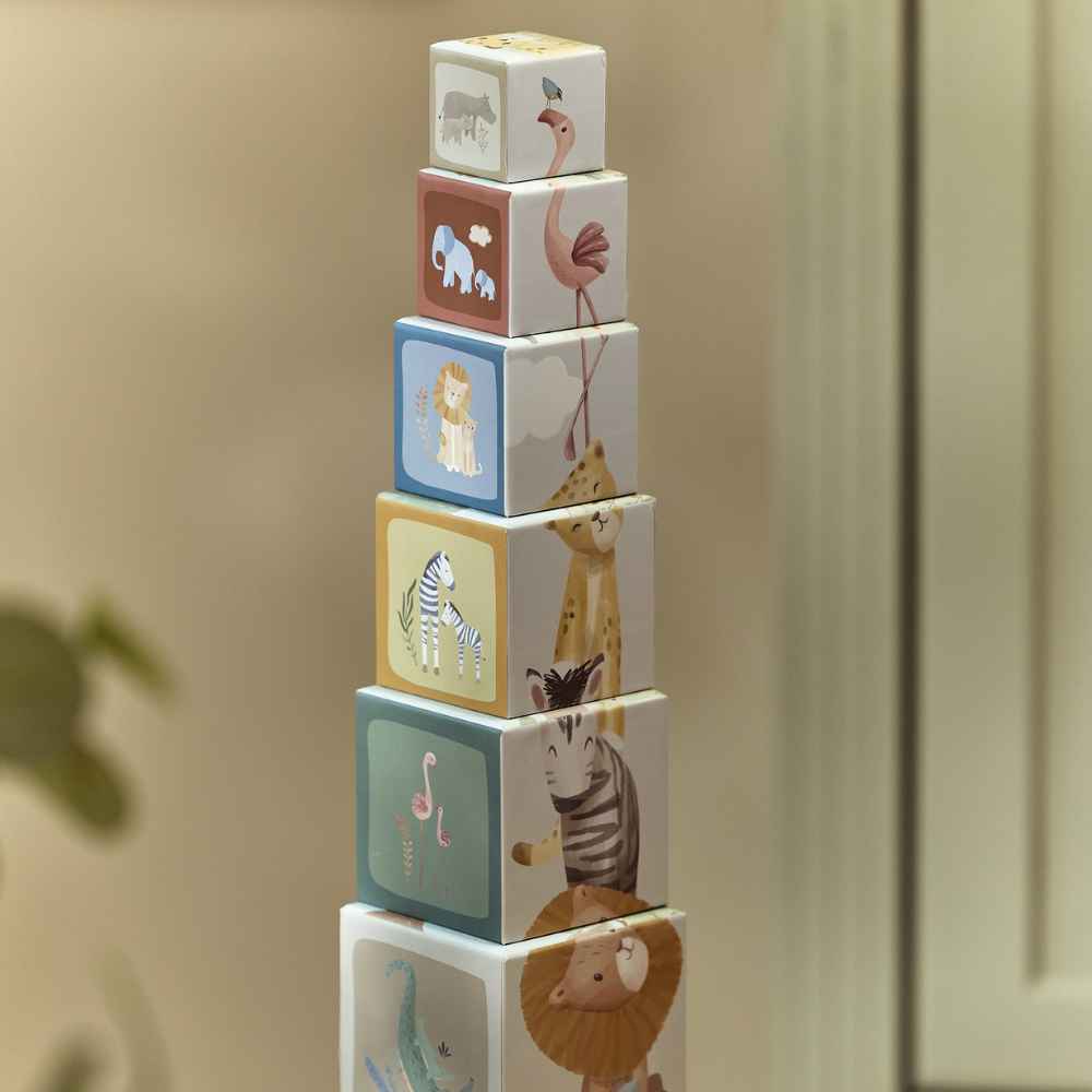 little-dutch-pyramida-taxinomisis-safari-friends-piti-4