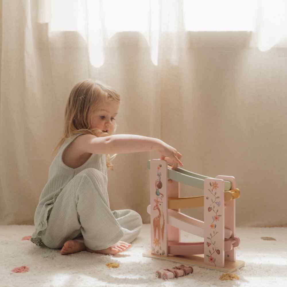 Little Dutch Ξύλινη Πίστα Αγώνων Με Αυτοκινητάκια Fairy Garden FSC