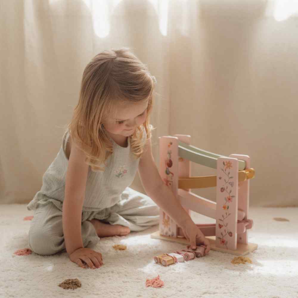 Little Dutch Ξύλινη Πίστα Αγώνων Με Αυτοκινητάκια Fairy Garden FSC