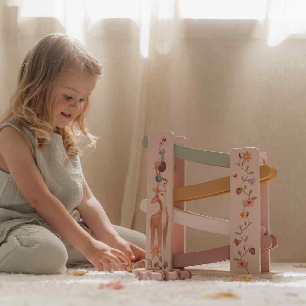 Little Dutch Ξύλινη Πίστα Αγώνων Με Αυτοκινητάκια Fairy Garden FSC