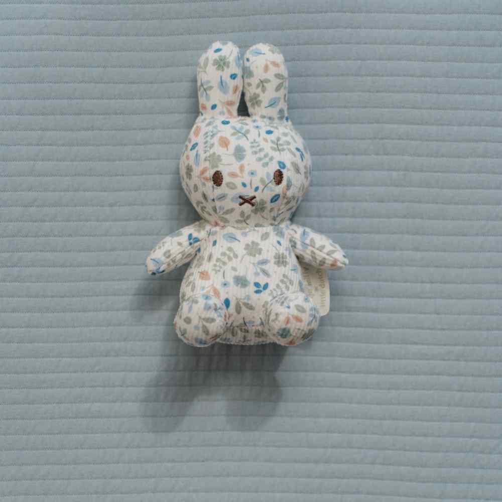 Little Dutch Υφασμάτινο Κουκλάκι Miffy Lucky Leaves All Over 15εκ. GRS