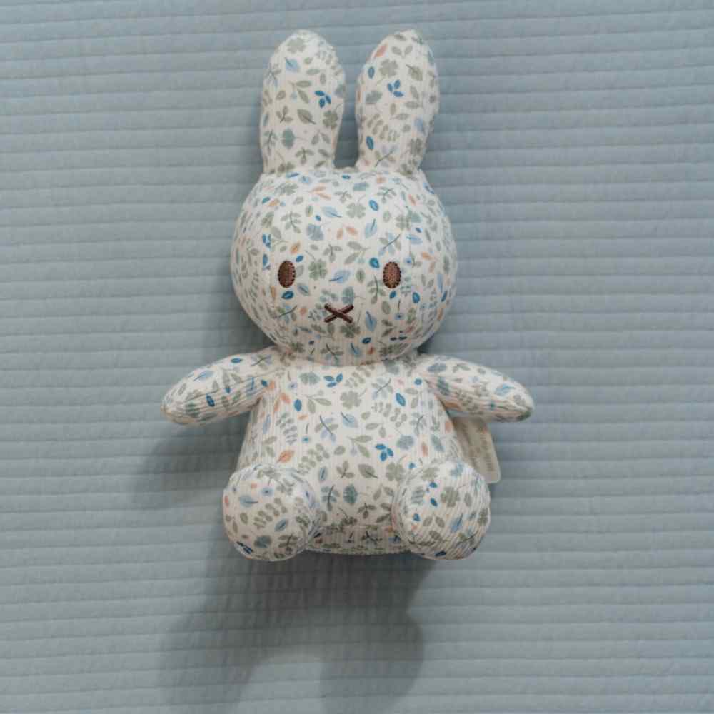 Little Dutch Υφασμάτινο Κουκλάκι Miffy Lucky Leaves All Over 20εκ. GRS