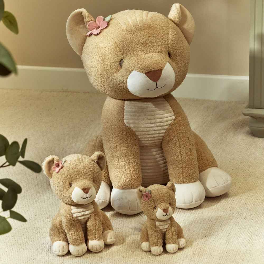 little-dutch-yfasmatino-liontaraki-me-loyloydaki-safari-friends-25ek-piti-4
